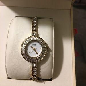 🆕Badgley Mischka Swarovski Crystal Bracelet watch❗️last one❗️